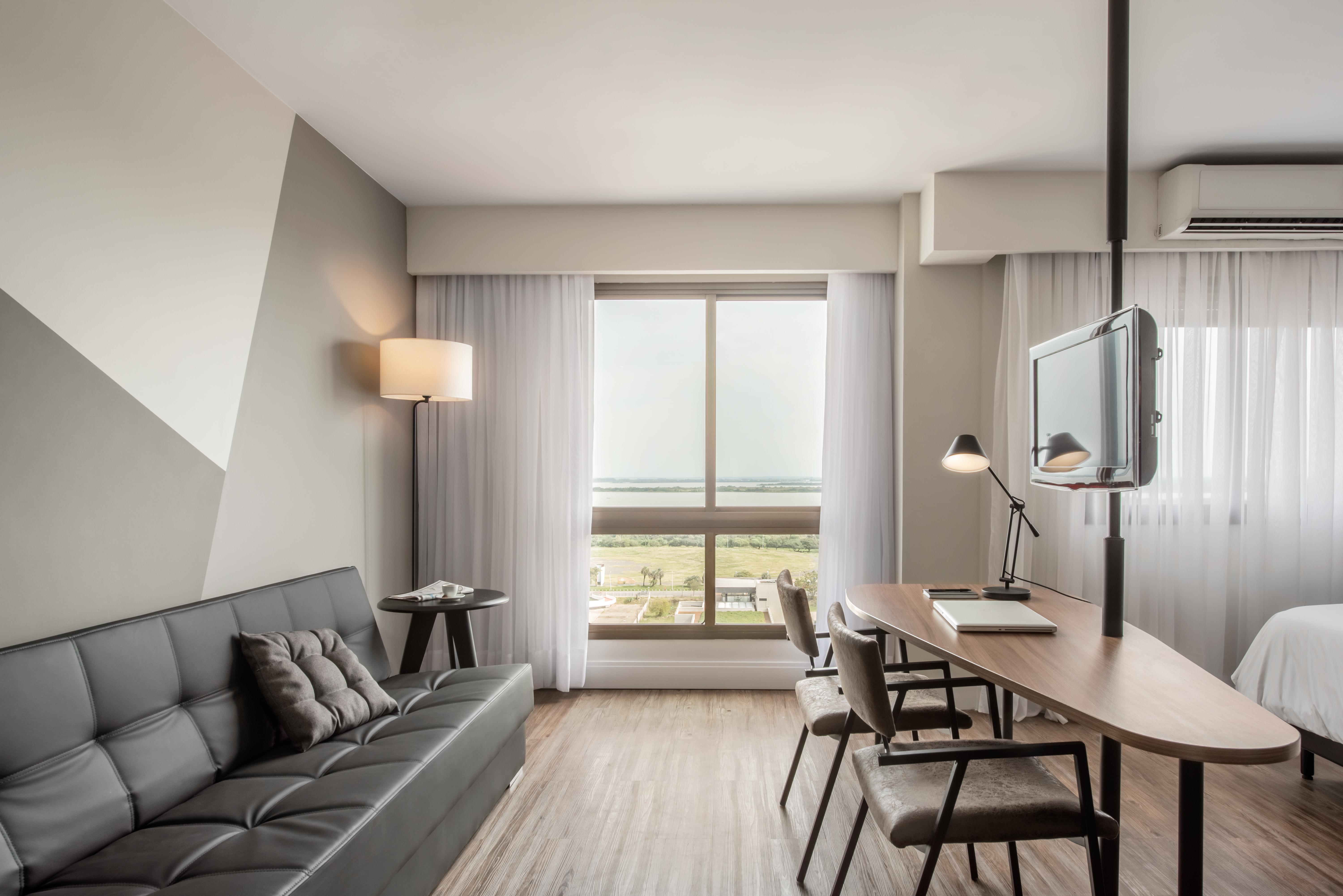 Intercity Porto Alegre Praia De Belas Экстерьер фото
