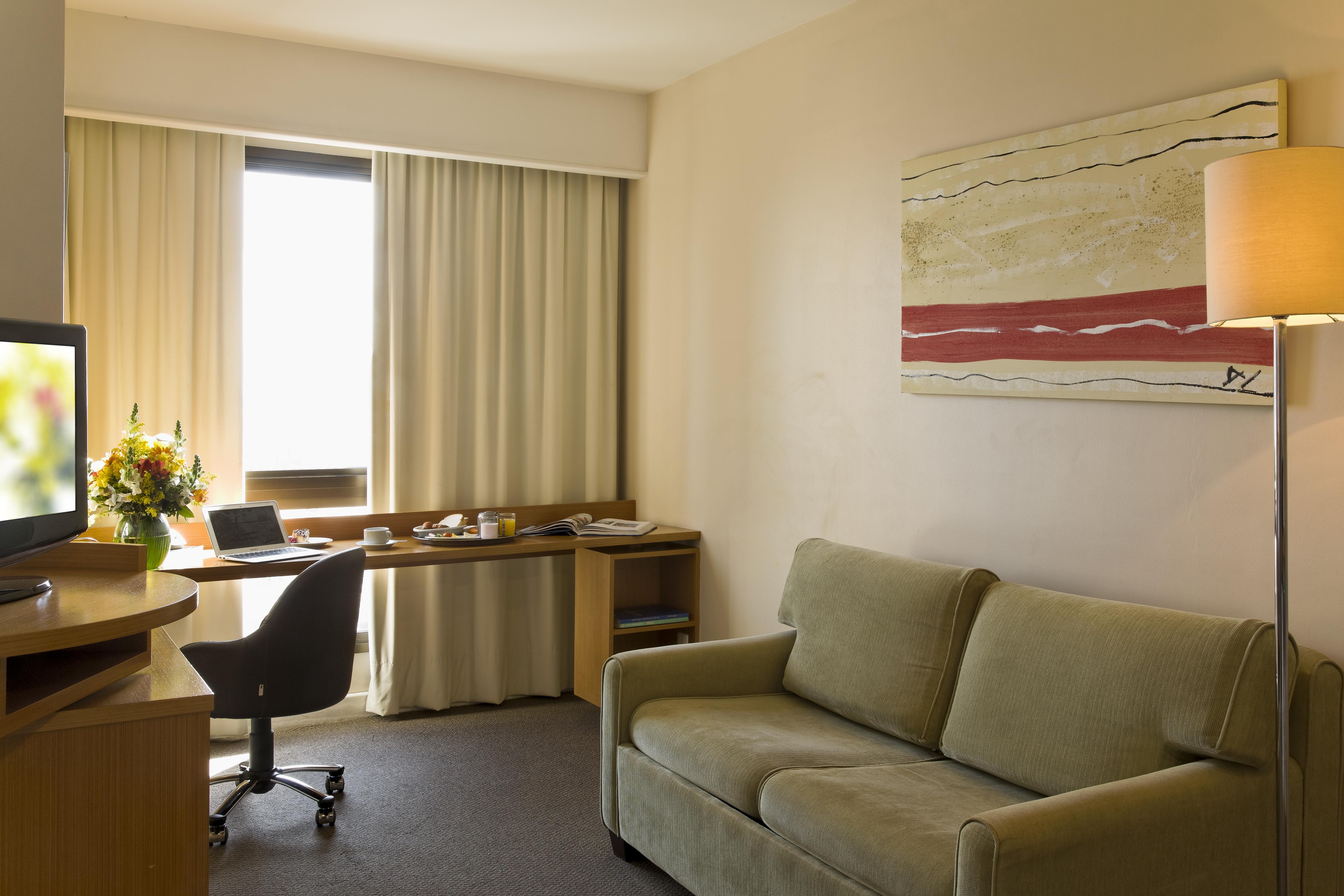 Intercity Porto Alegre Praia De Belas Экстерьер фото