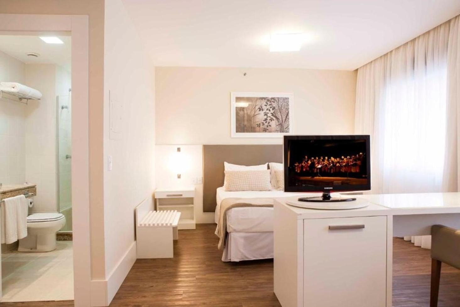 Intercity Porto Alegre Praia De Belas Экстерьер фото