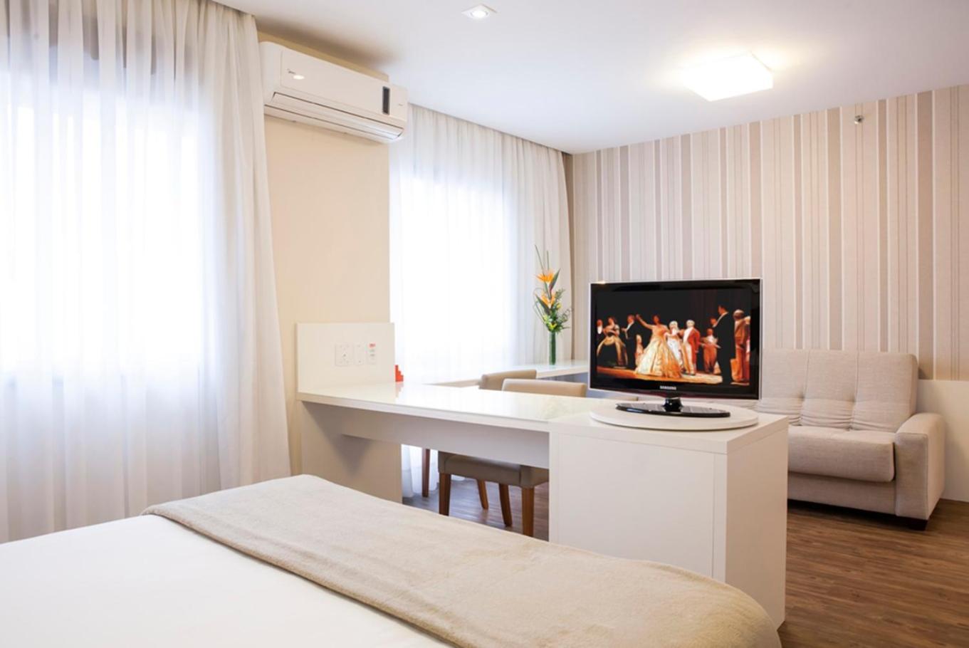 Intercity Porto Alegre Praia De Belas Экстерьер фото